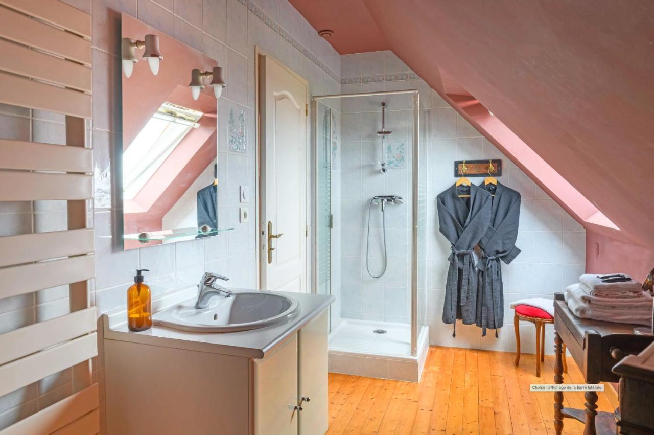 Les Pierres Bleues Bed & Breakfast Saint-Coulitz ภายนอก รูปภาพ
