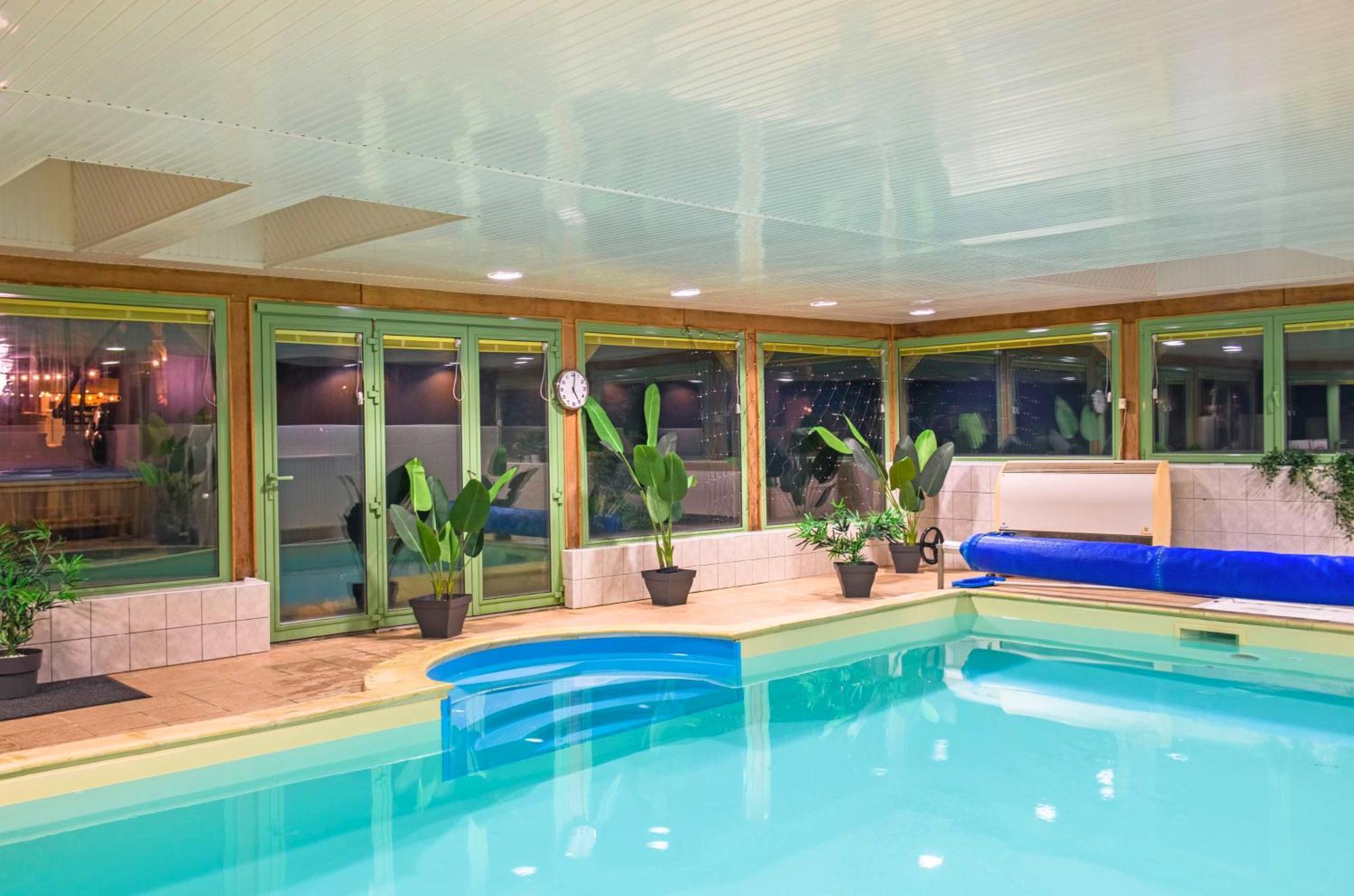 Les Pierres Bleues Bed & Breakfast Saint-Coulitz ภายนอก รูปภาพ
