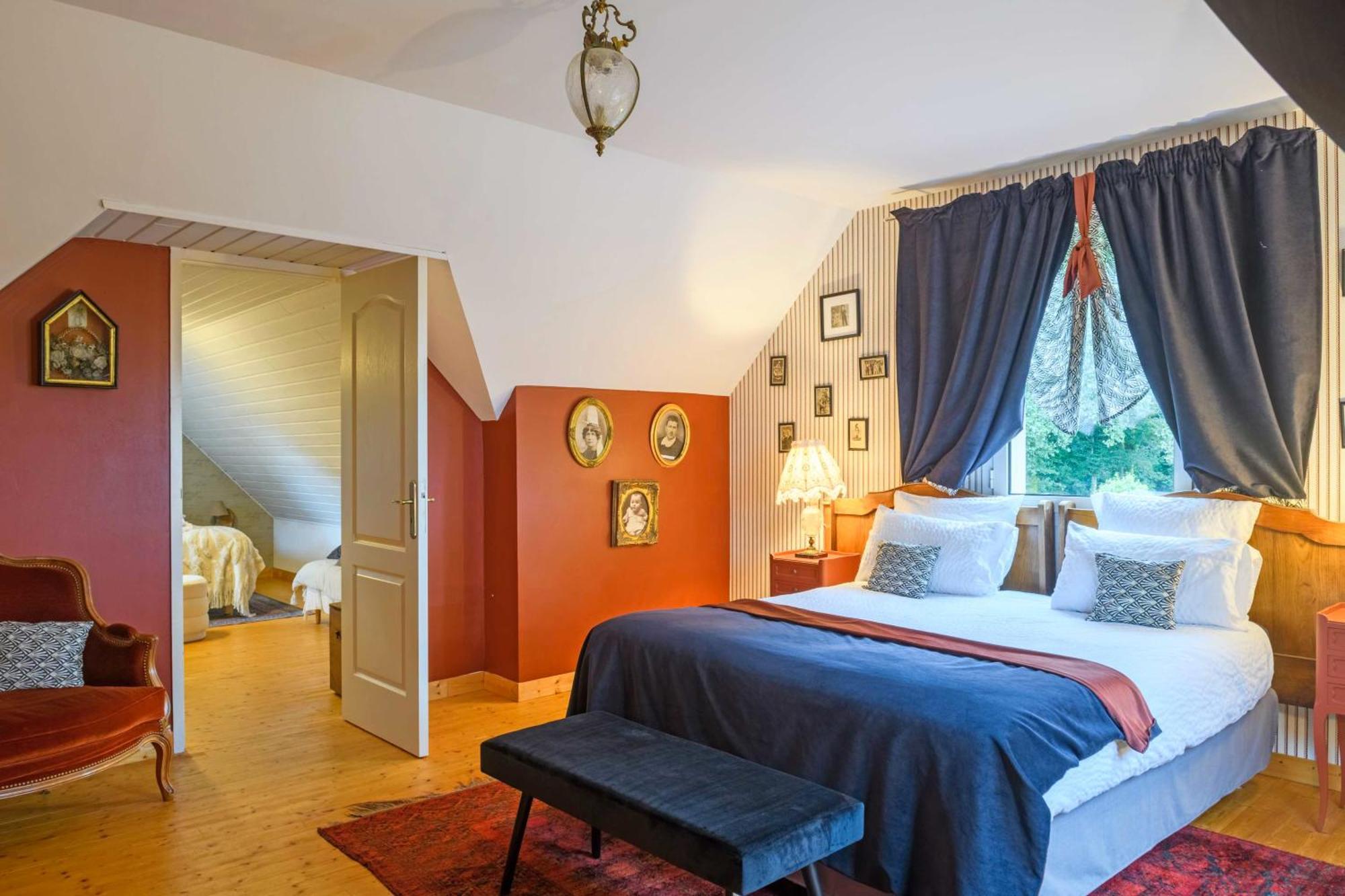 Les Pierres Bleues Bed & Breakfast Saint-Coulitz ภายนอก รูปภาพ