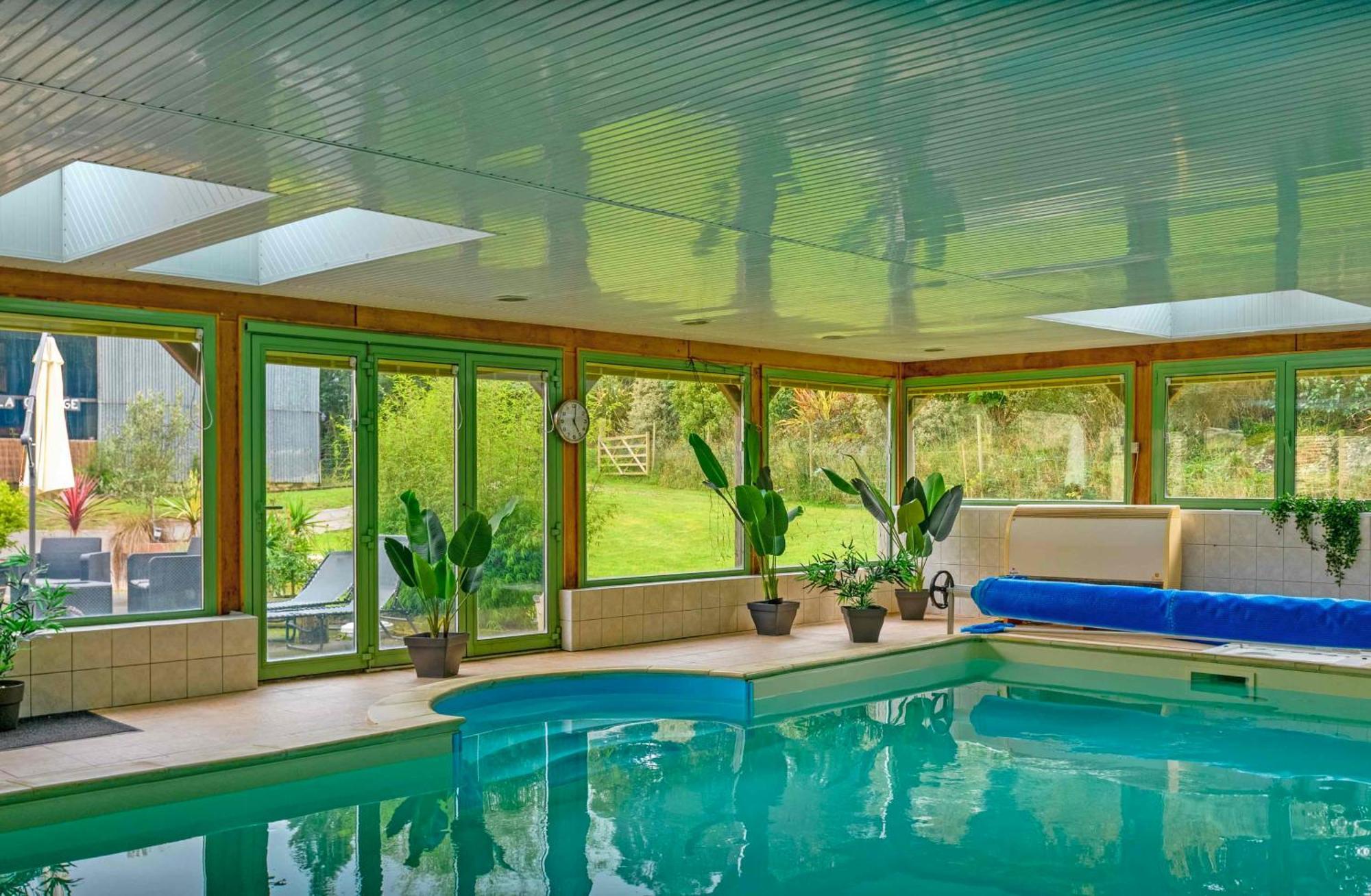 Les Pierres Bleues Bed & Breakfast Saint-Coulitz ภายนอก รูปภาพ