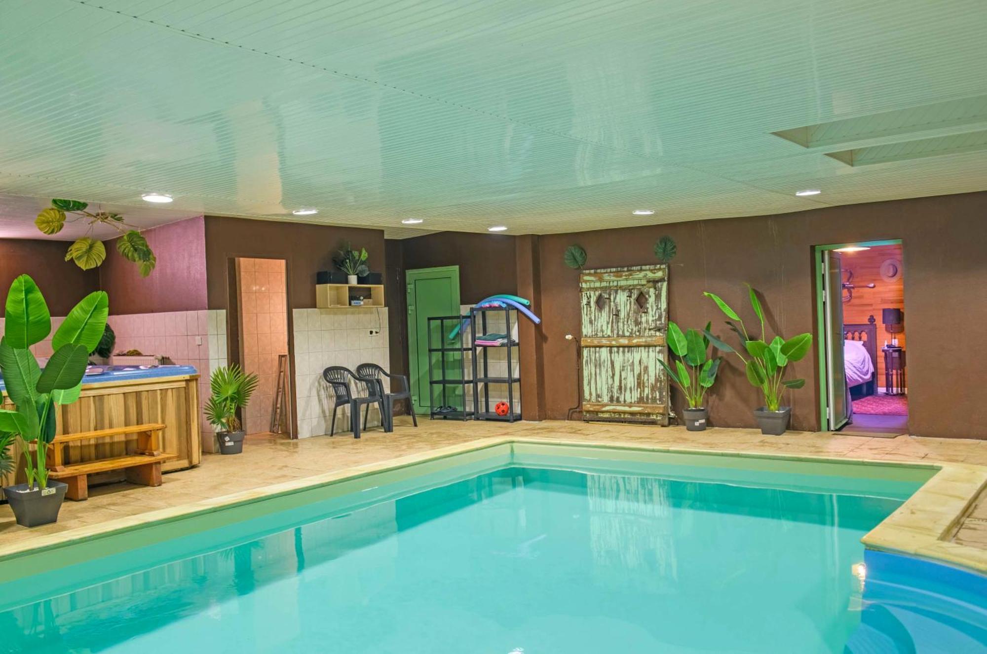 Les Pierres Bleues Bed & Breakfast Saint-Coulitz ภายนอก รูปภาพ